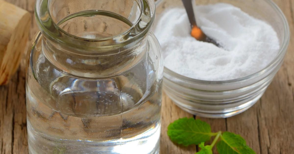 A guide to salt water gargles Sore throat, other conditions, and recipe